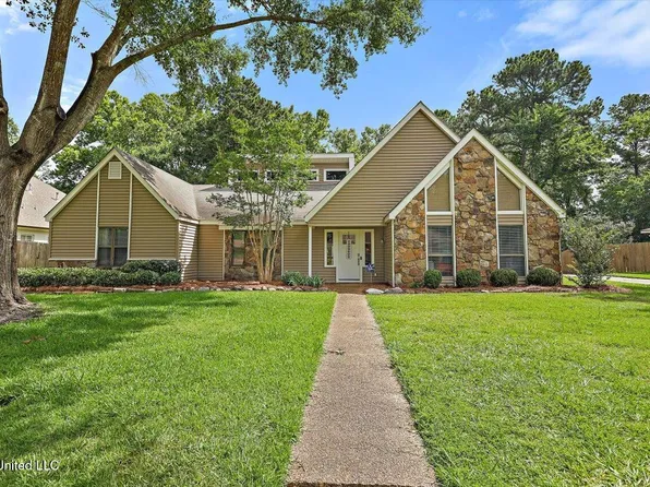 146 Westlake Dr, Brandon, MS 39047