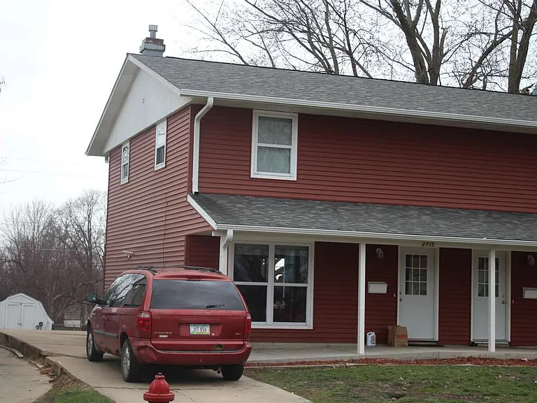 2715 Wayne Ave #2715 — Photo 3