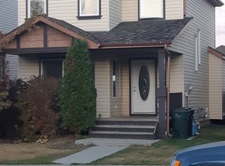 135 Summerwood Dr #1A, Strathcona County, AB T8H0B3