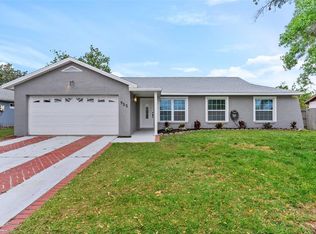 955 Arizona Woods Ln, Orlando, FL 32824