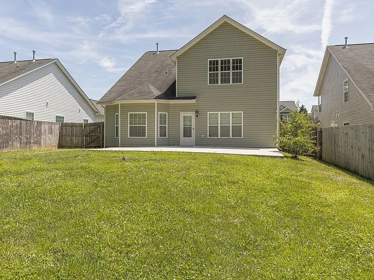 5907 Landerwood Dr — Photo 5