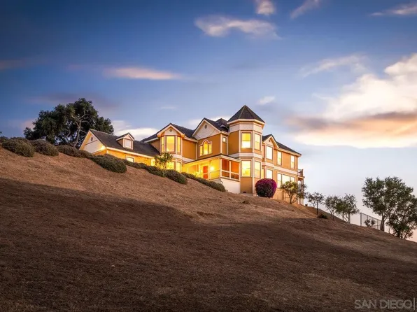 19833 Fortuna Del Este, Escondido, CA 92029