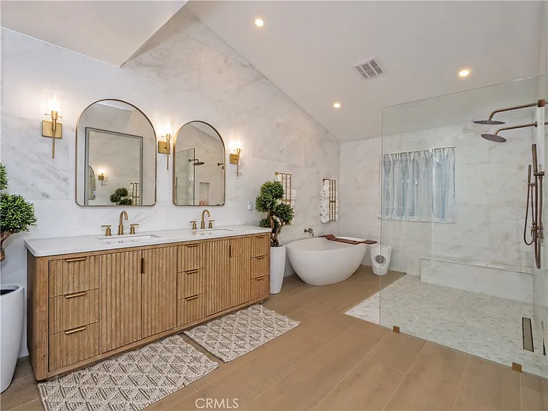 32551 Seacliff Dr — Photo 19