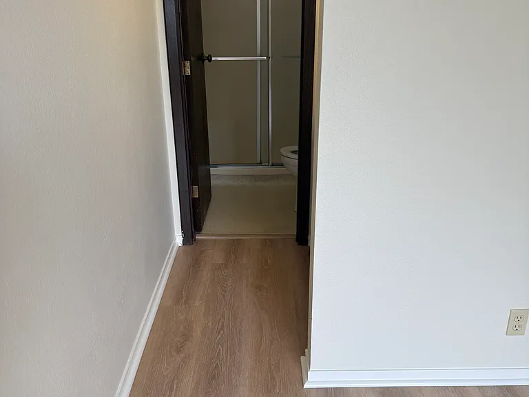 447 Verducci Ct — Photo 24