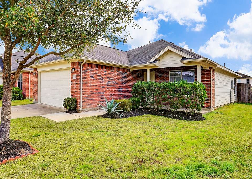1st image of 19503 Billineys Park Dr