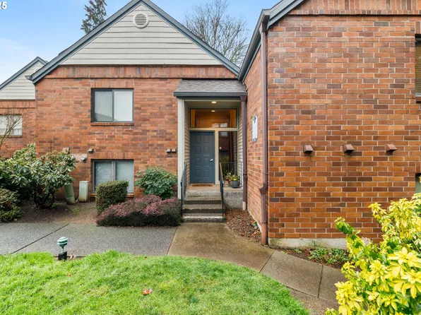 14935 NE Sacramento St Unit 24, Portland, OR 97230