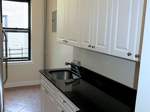 2nd image of 590 Fort Washington Ave APT 6H