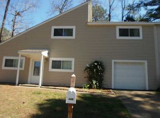 228 Whispering Pines Ct, Virginia Beach, VA 23454