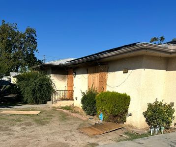 1206 W Vassar Ave, Fresno, CA, 93705
