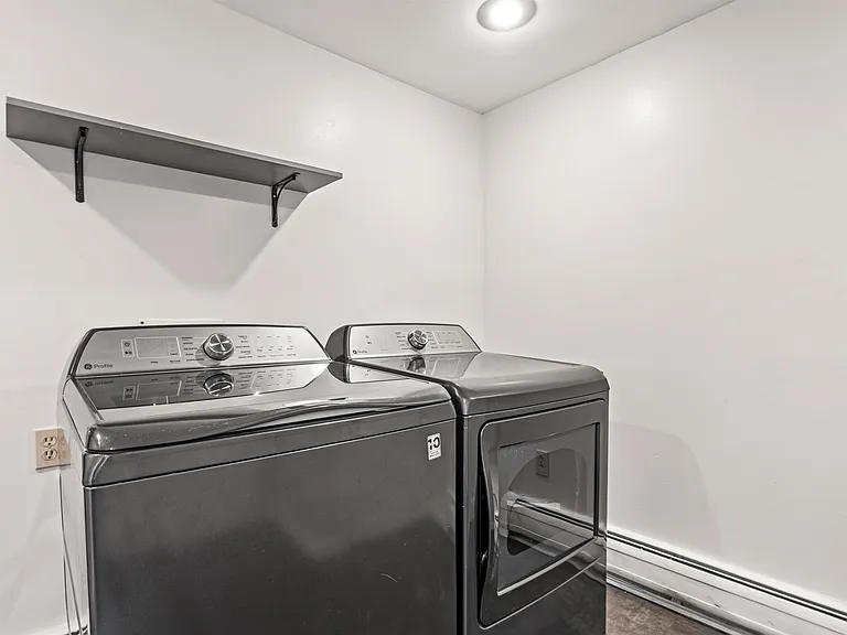 800 Ocean Ave #1 — Photo 22