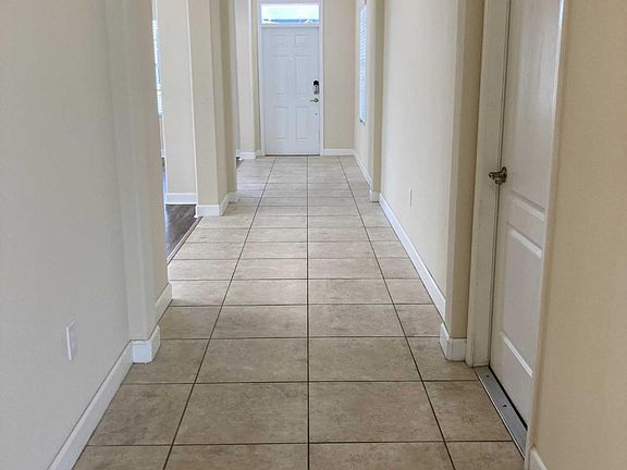5th image of 15141 Driftwood Bend St