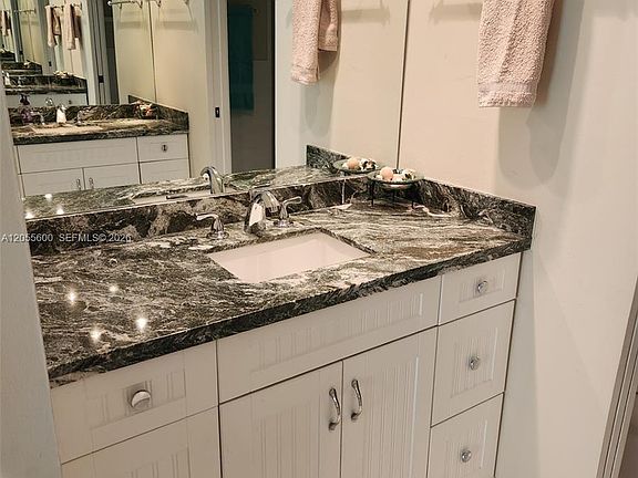 3rd image of 5460 N Ocean Dr APT 4B