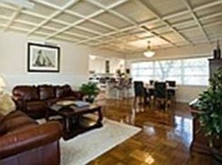 401 Hibiscus Trl, Melbourne Beach, FL 32951
