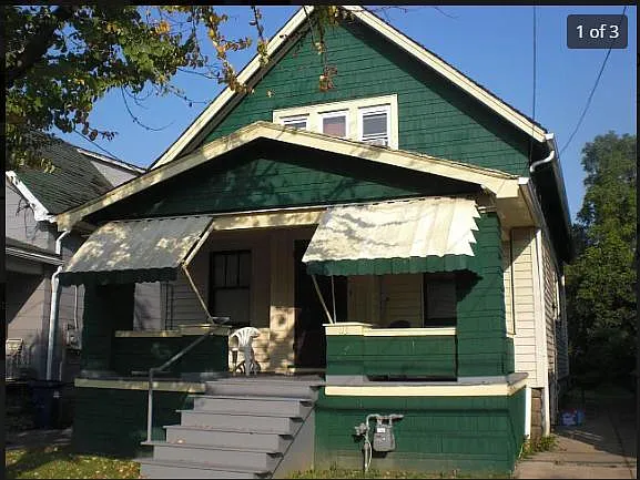 113 Carl St — Photo 1