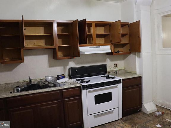 5th image of 1709 Braddish Ave