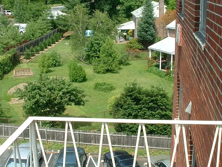 Eagle Towers — Photo 13