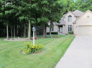 3264 Morrish Rd, Flushing, MI 48433