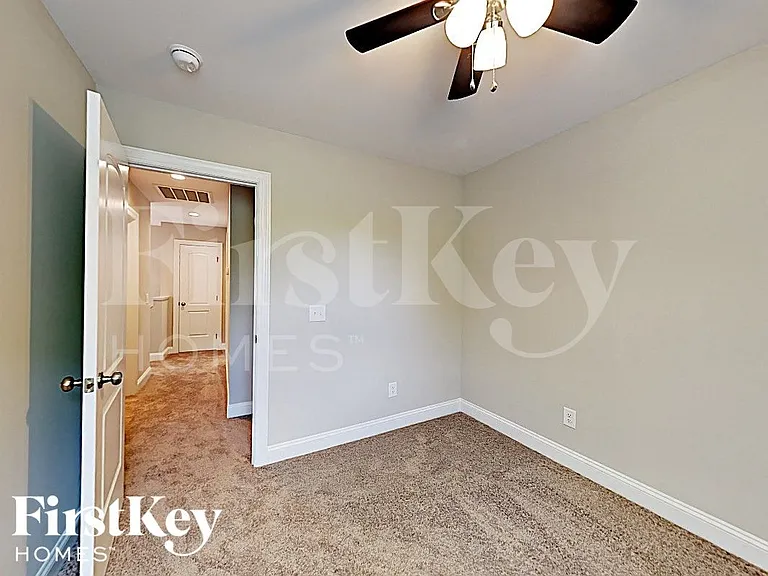 149 American Ave NE — Photo 12