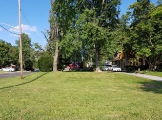 9828 E Winner Rd, Independence, MO 64052