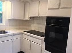 5th image of 3409 SW 24th Ct