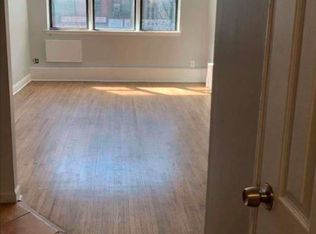 1582 1st Ave #C, New York, NY 10028
