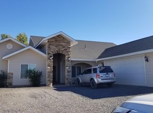 820 S 23rd St W, Saint Johns, AZ 85936