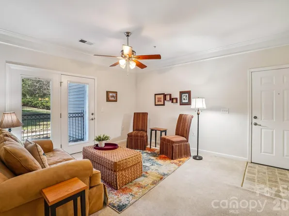 316 Appeldoorn Cir, Asheville, NC 28803