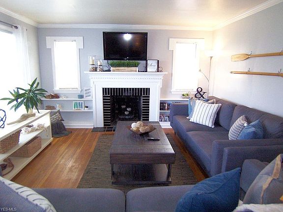 4th image of 4948 Grover Dr
