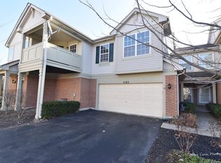 2183 Vanderbilt Dr #2183, Geneva, IL 60134