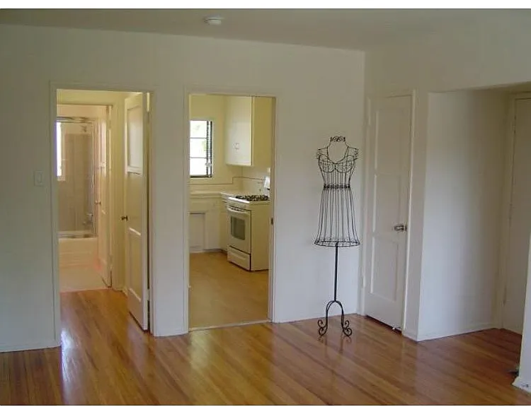 940 Hammond St #4 — Photo 7