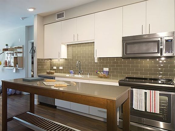 4th image of 50 Saratoga Ave #449