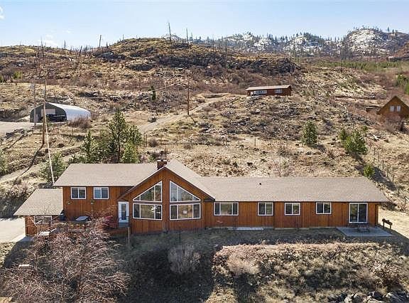 3rd image of 138 Timberline Rd