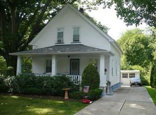 1168 Dorsh Rd, South Euclid, OH 44121
