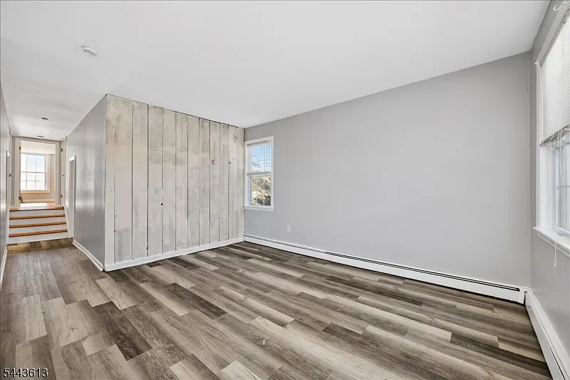 2 bed, 1.0 bath, 1014 sqft, $2,500 — Photo 4