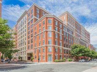 1220 N Fillmore St UNIT 811, Arlington, VA 22201