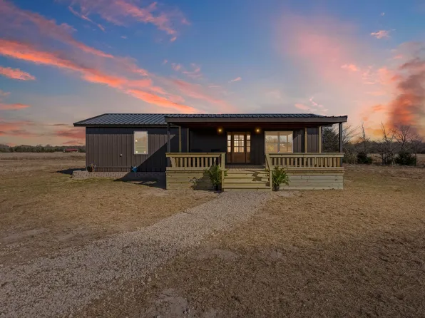1000 Rs County Rd, Pt, TX 75472