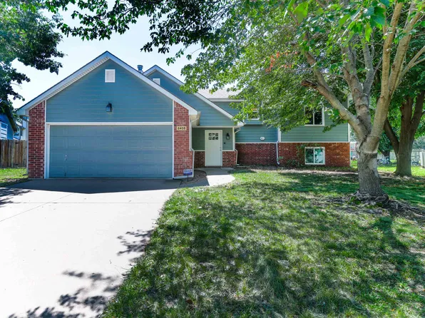 2408 N Amarado St, Wichita, KS 67205