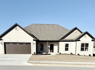 2220 Sorrento Pl SW, Decatur, AL 35603