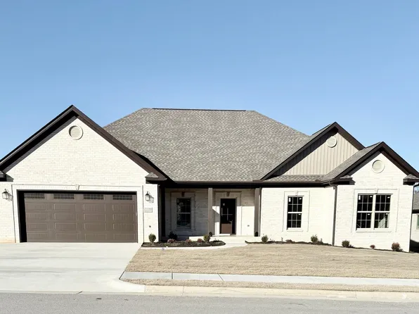 2220 Sorrento Pl SW, Decatur, AL 35603