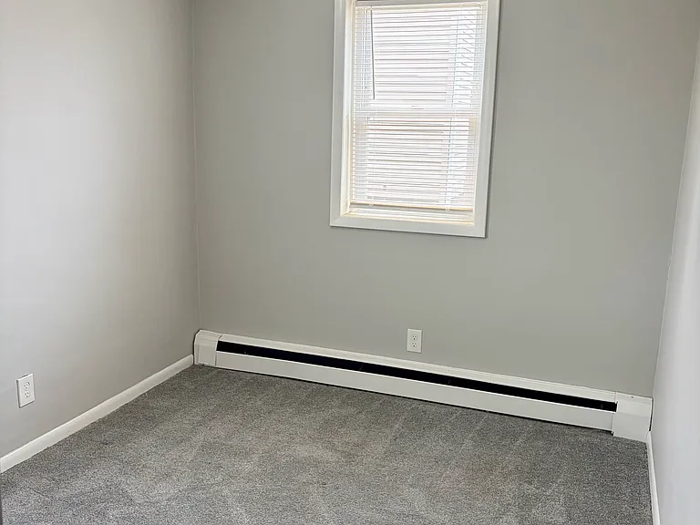 2034 John R Rd #4 — Photo 8