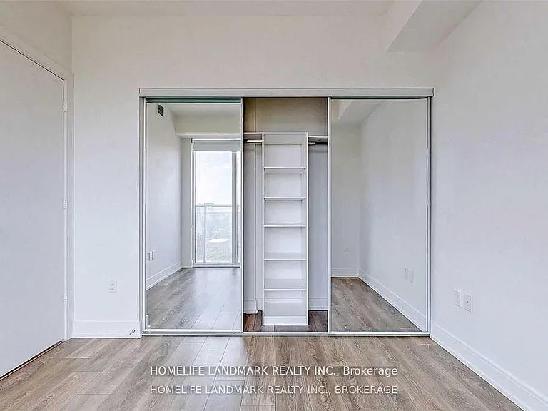 89 McGill St #1305 — Photo 30