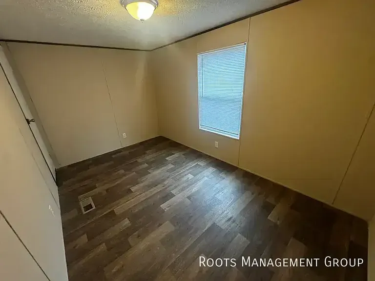 123 N Brenda St #123NB — Photo 6