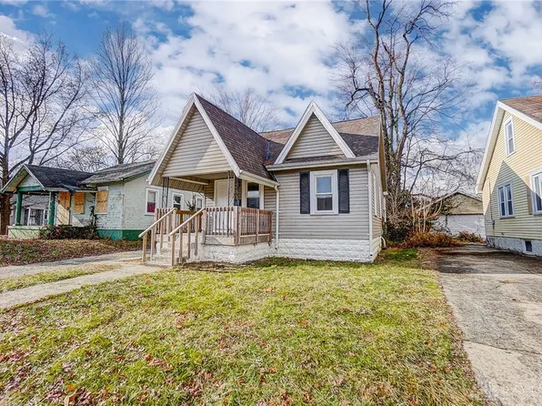 705 Osmond Ave, Dayton, OH 45417