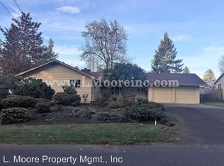 327 Ainsworth St, Oregon City, OR 97045