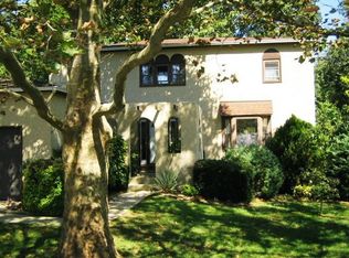 11 Pin Oak Ct, Turnersville, NJ 08012