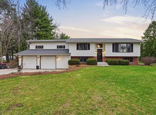 5566 Mary Lake Road, Waunakee, WI 53597