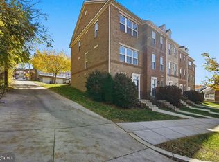 3400 10th Pl SE, Washington, DC