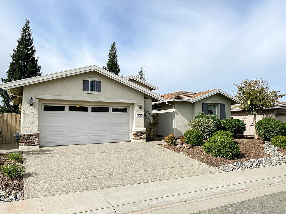 1st image of 545 Belladonna Ln