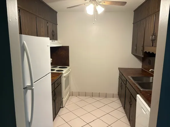 553 Cloverbrook Dr #21, Ephrata, PA 17522