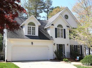 106 Windswept Ln, Cary, NC 27518